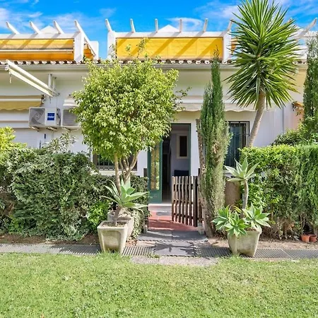 Apartment Unique 2 Bedroom In Golden Mile✺ Pool ✺ Parking