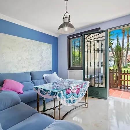Unique 2 Bedroom In Golden Mile✺ Pool ✺ Parking *