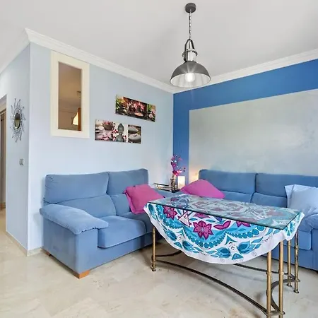 Apartment Unique 2 Bedroom In Golden Mile✺ Pool ✺ Parking